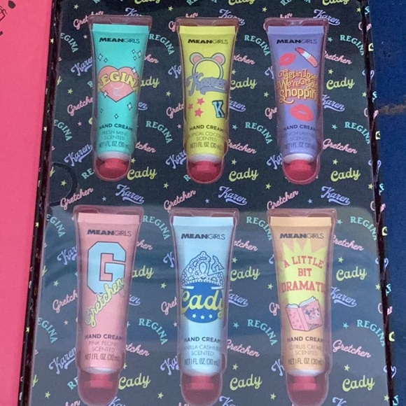 Mean Girls Burn Book 6 Hand Cream Set New In Box Gift Set Fan Favorite - Picture 5 of 5